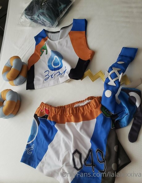 lalalexxiva onlyfans creator