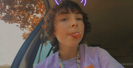 neonalice333 onlyfans sex leaked