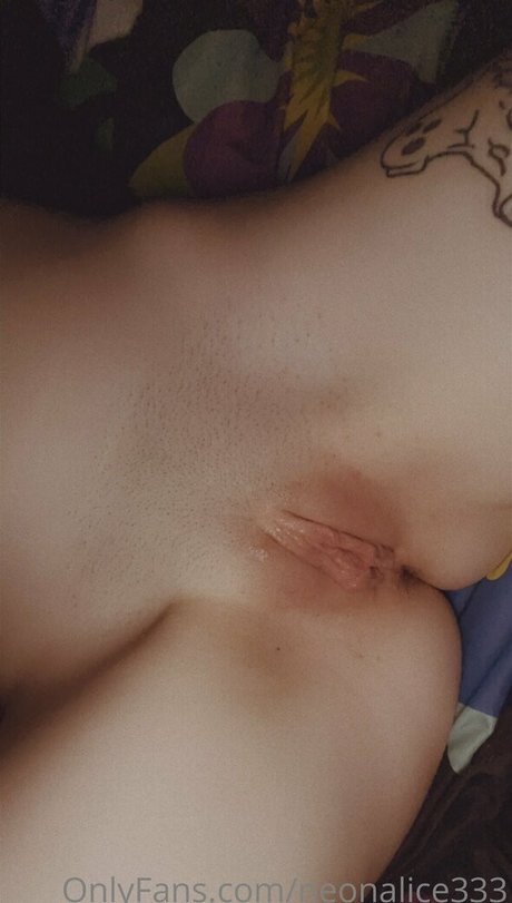 neonalice333 onlyfans leak