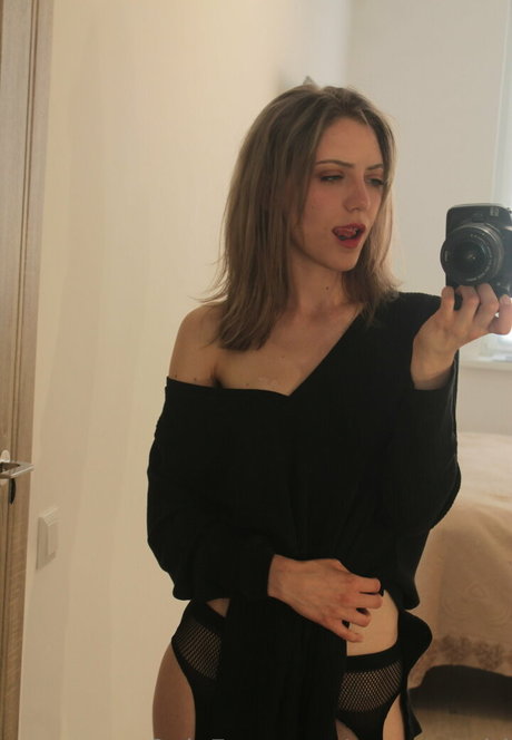 sunnnyxgirl onlyfans photos