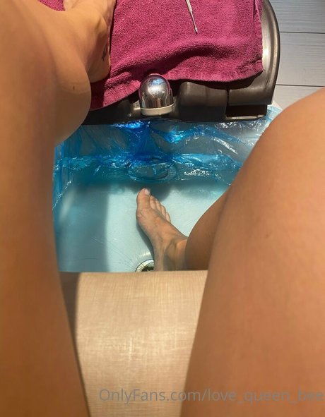 love queen bee free only fans