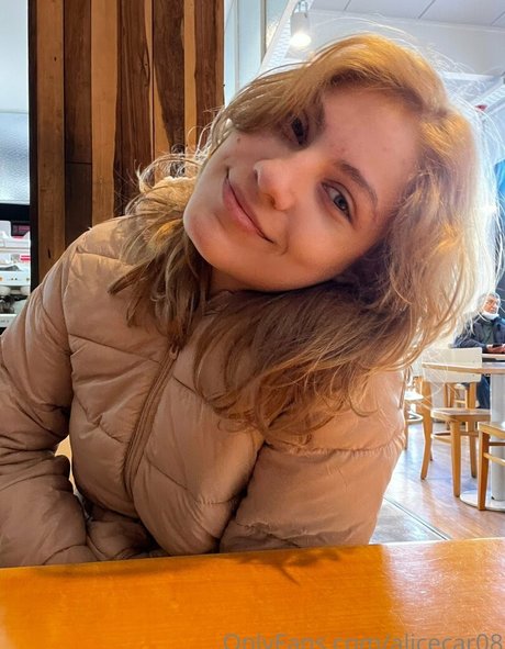 alicecar08 onlyfans leak