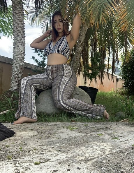 purplehoneydiesel onlyfans star