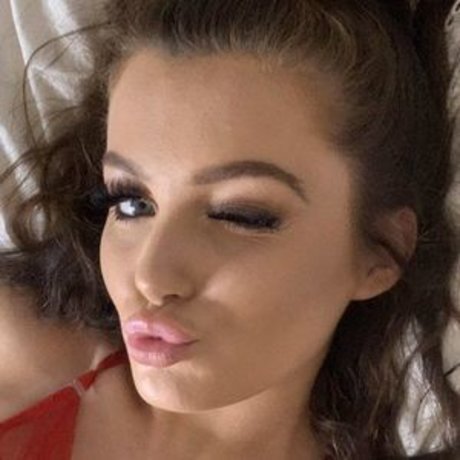 jessbelll1 naked onlyfans leaks