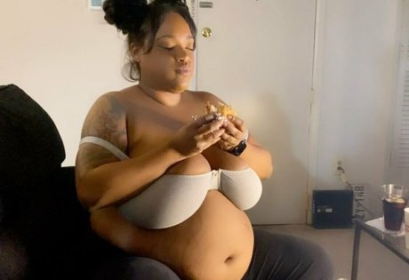 chyynotshyy nude onlyfans leaks