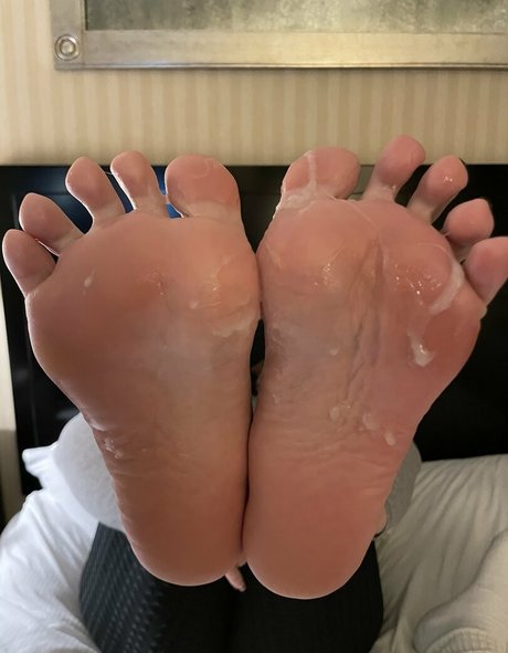 servingfet onlyfans porn leaks