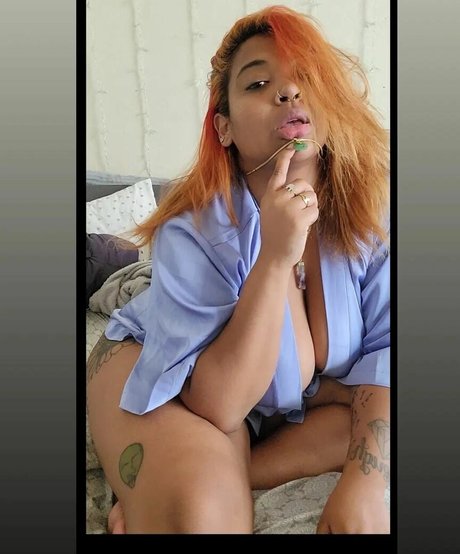 TheeChinaWhite only fans review