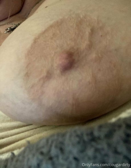 dirtycougar onlyfans strip tease