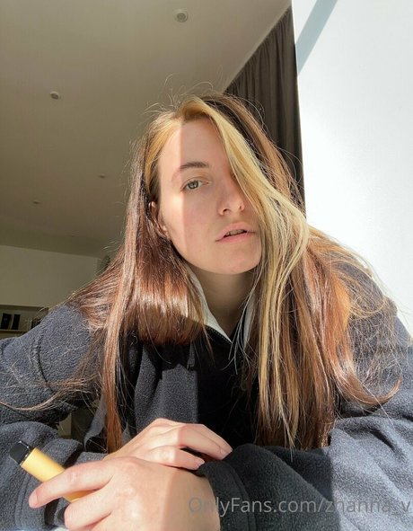 zhanna v onlyfans nudes