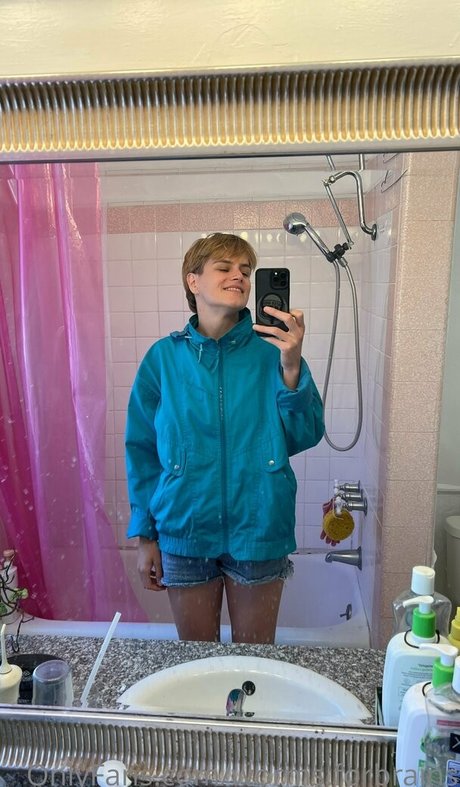 worms forbrains onlyfans naked leak