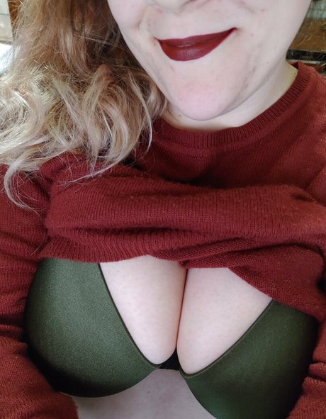 roguemelons onlyfans naked pics