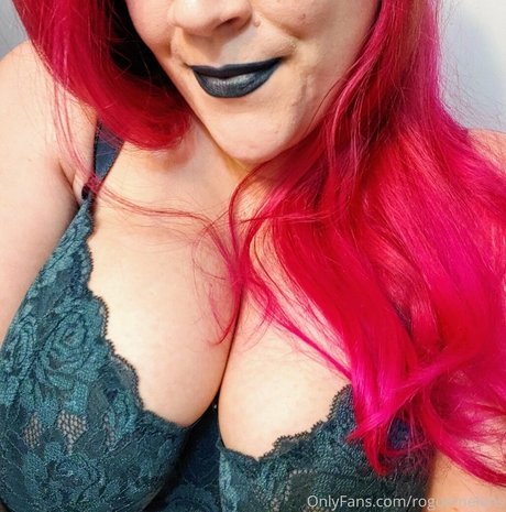 roguemelons onlyfans boobs