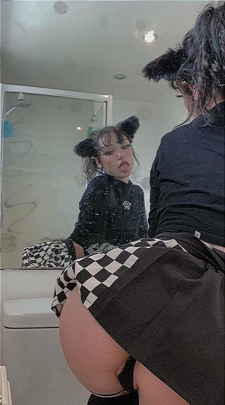 sweet little hunni leaked onlyfans photos