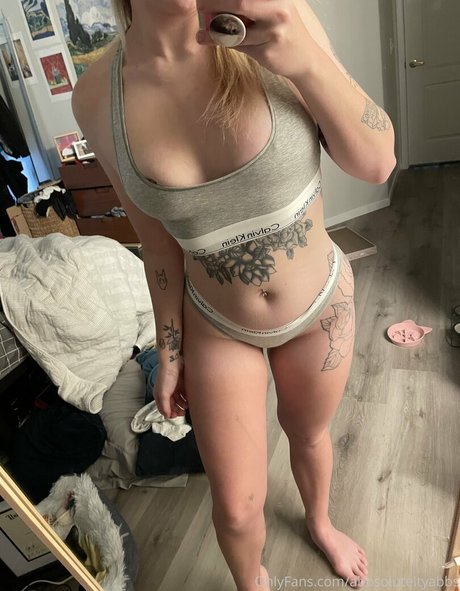 abbsoluteltyabbs nude onlyfans pics
