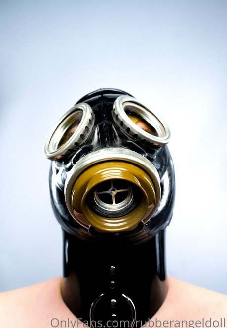 rubberangeldoll nudes onlyfans leaks