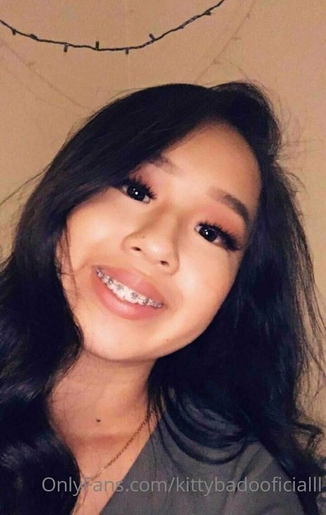 kittybadooficialll porn only fans