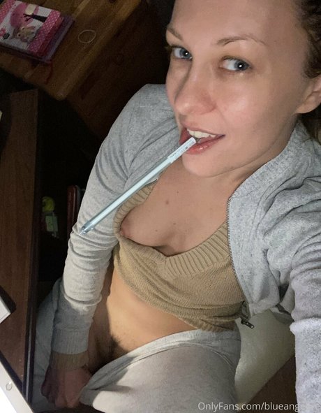 blueangelive onlyfans fotos