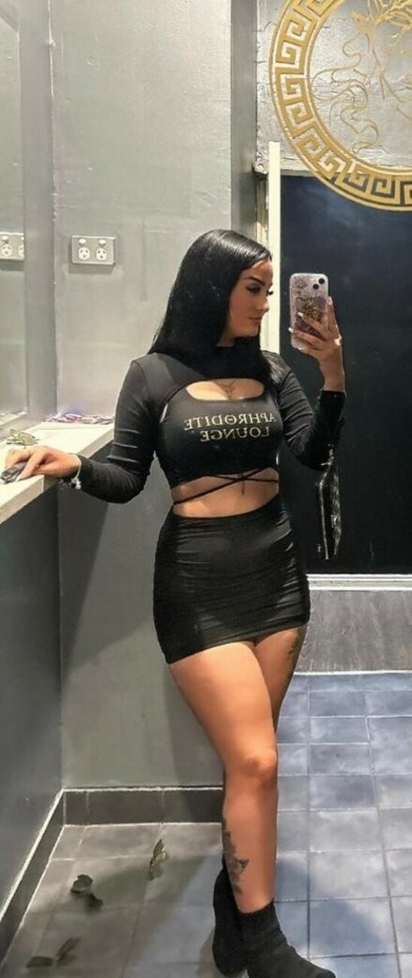 elouisemayy onlyfans pics