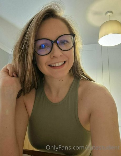 cutestudent onlyfans nudes