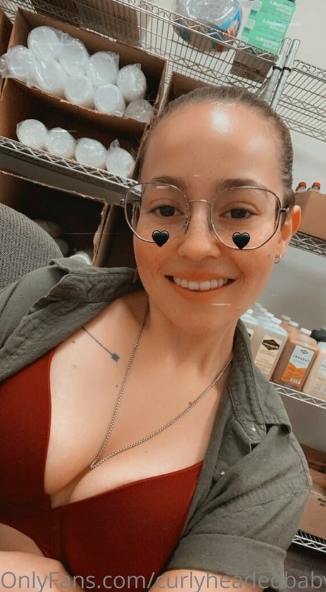 curlyheadedbaby18 leak onlyfans