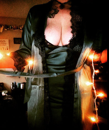 femdom facesitting onlyfans nudes render