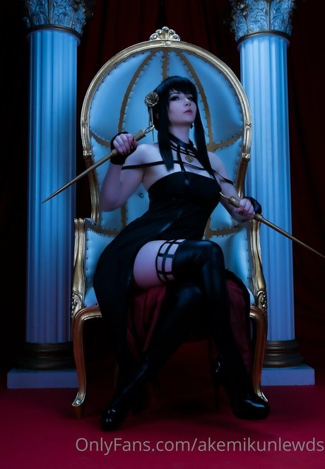 akemikunlewds onlyfans leaked porn
