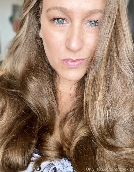 bunny xxx onlyfans free photo