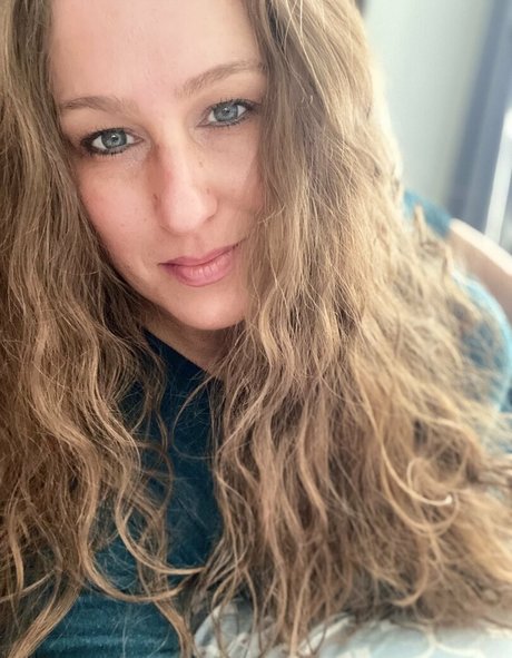 teen ladyboy onlyfans xxx plate