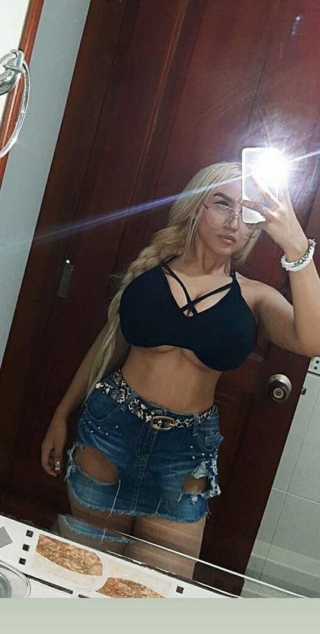 Sharonnikoll07 onlyfans sex leaked