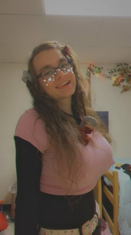 kylieaegis onlyfans public photos