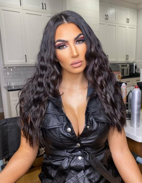 Billie Kay only fans leaks
