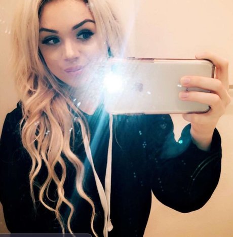 Hannah Haugenn onlyfans leaked tits