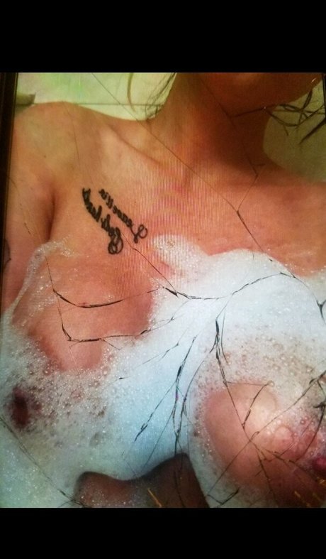 Mariah Garcia onlyfans leajs