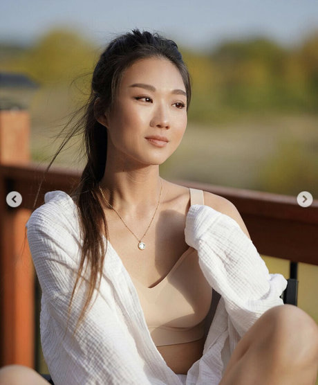 Angela Fakes onlyfans content