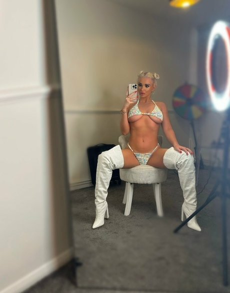 Chelsea Blonde nude on onlyfans