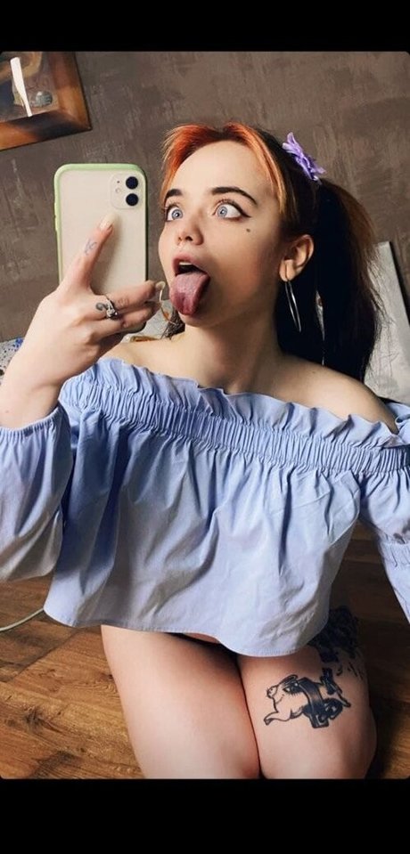 mooanna nude onlyfans pics