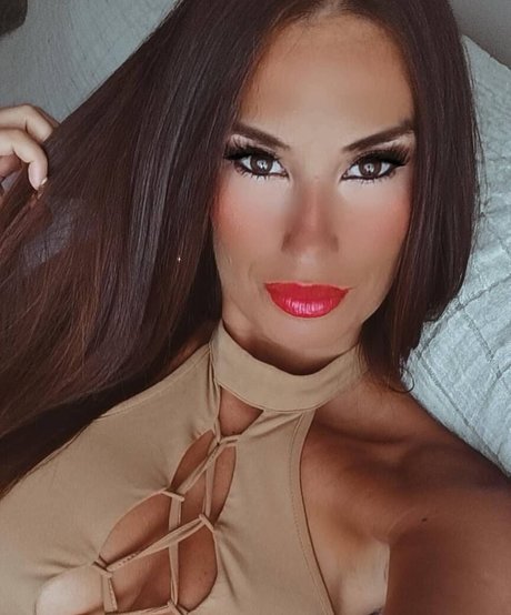 Lara Moreno onlyfans porn free