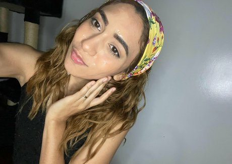 artemiscarmona onlyfans pics