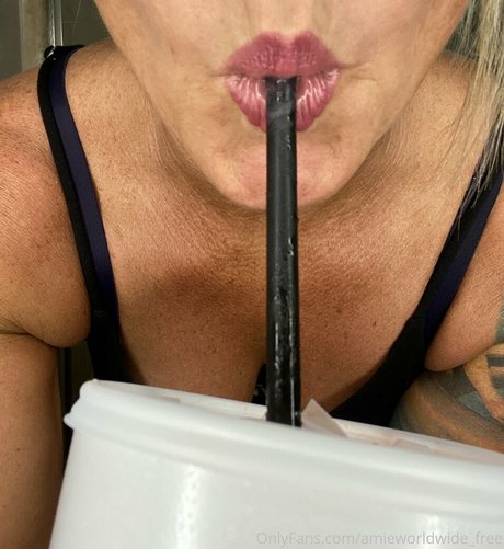 amieworldwide free onlyfans nude pictures