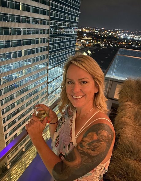 asmr girls onlyfans beautiful render