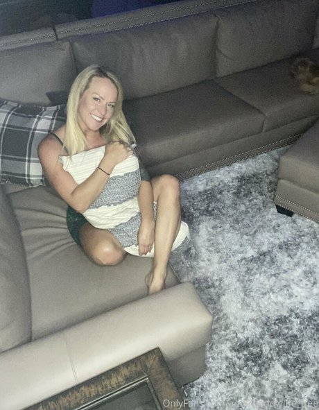 amieworldwide free free onlyfans