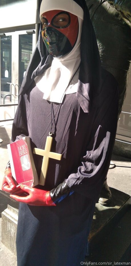 sir latexman onlyfans leaked pictures