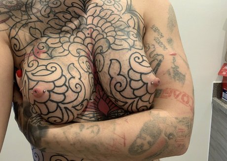 missalexistattoo only fans leak nude