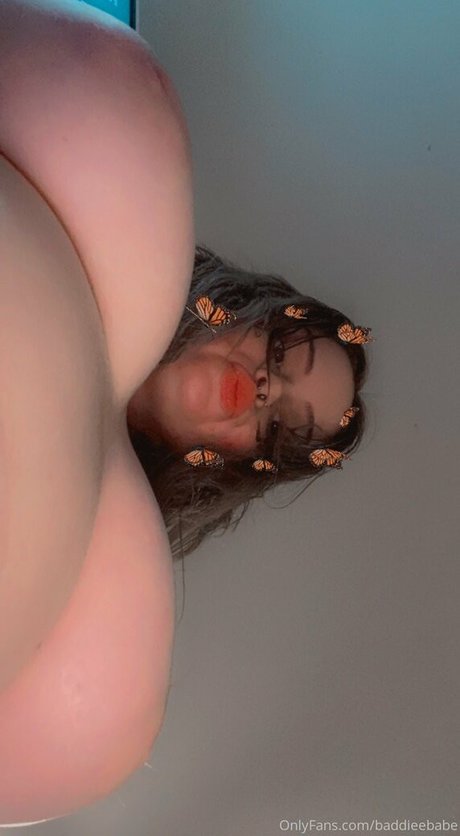 BaddieeBabe onlyfans star
