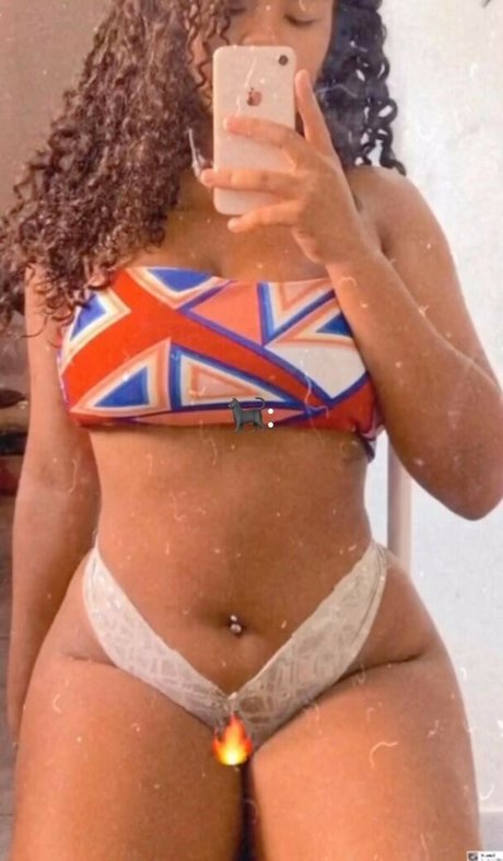 eemykkjj onlyfans striptease