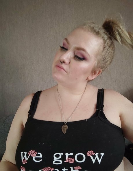 swedishbutterball free onlyfans