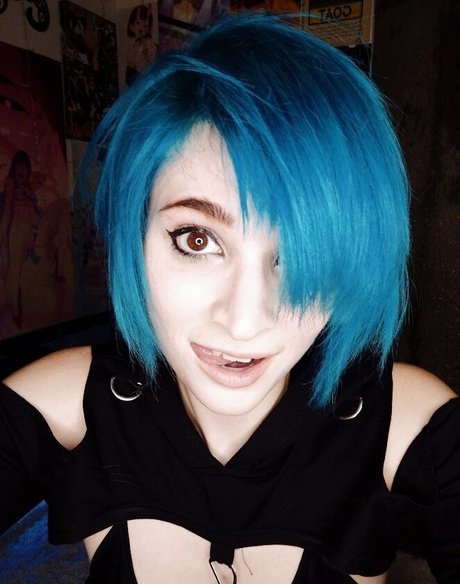 Mars Mayhem onlyfans leaked tits