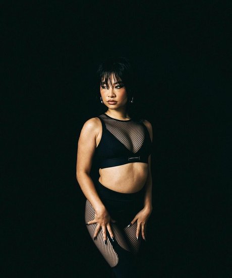 Yu Ling Wu is on onlyfans