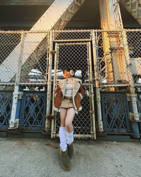 Yu Ling Wu only fans leaks