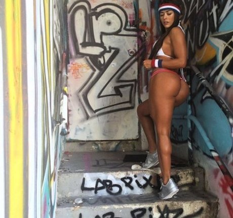 Tatiana Girardi onlyfans leak sex